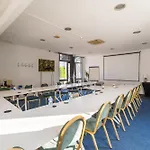 Hotel Escale Kennedy *