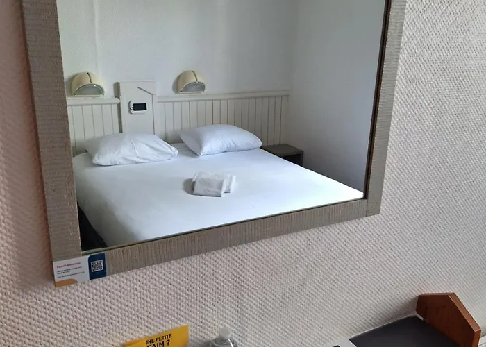 Hotel Escale Kennedy *