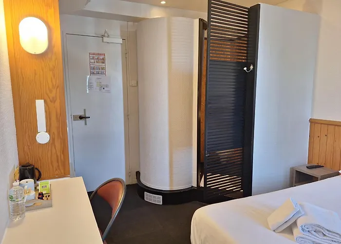 Escale Kennedy * Merignac (Gironde)