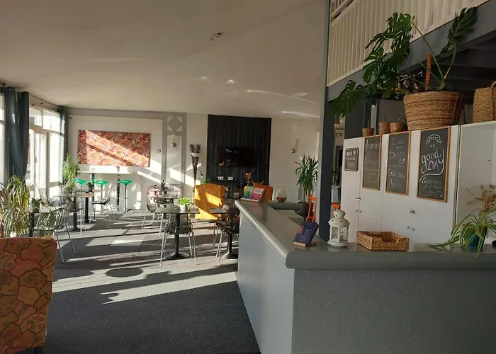 Hotel Escale Kennedy *