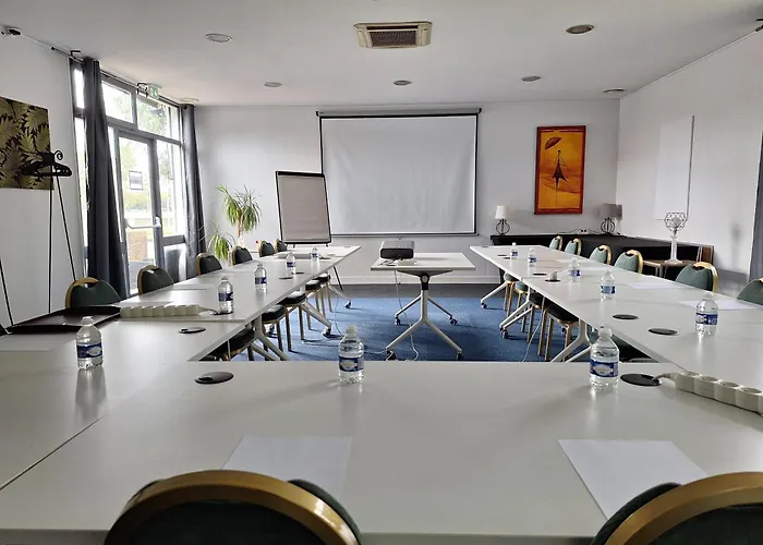 Hotel Escale Kennedy *