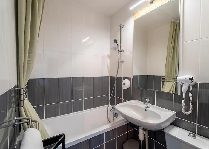 Hotel Escale Kennedy *