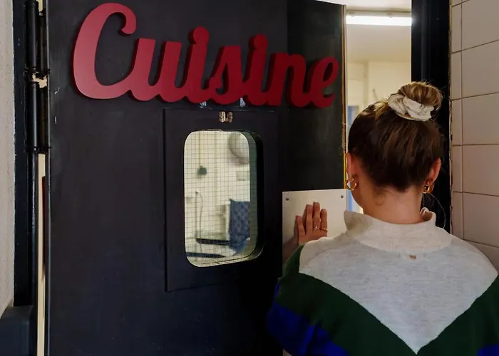 Escale Kennedy Hotel *