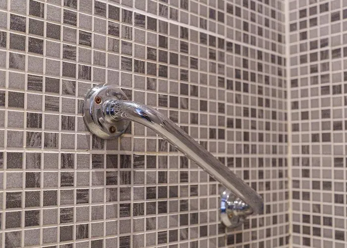 Escale Kennedy Hotel *