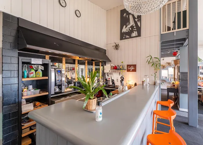 Escale Kennedy Hotel