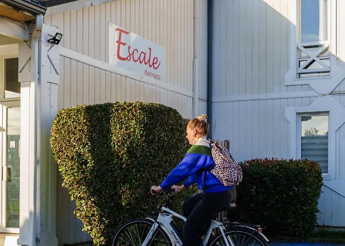 Escale Kennedy Hotel *